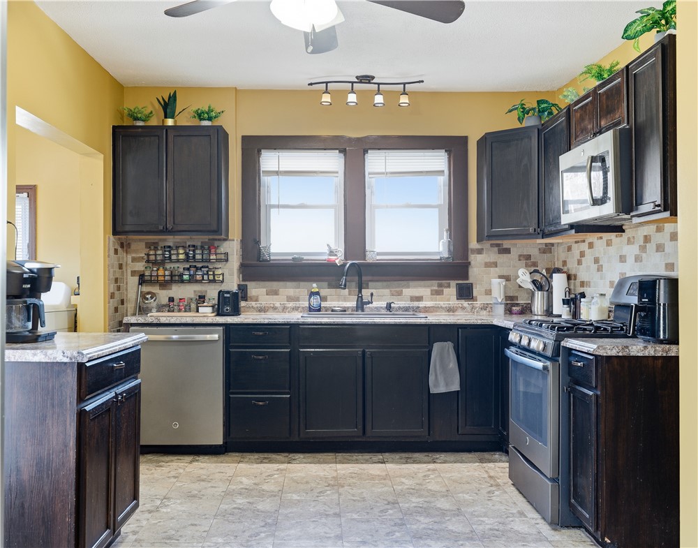 117 Reynolds Avenue Corning, NY 14830 - Photo 15 of 36
