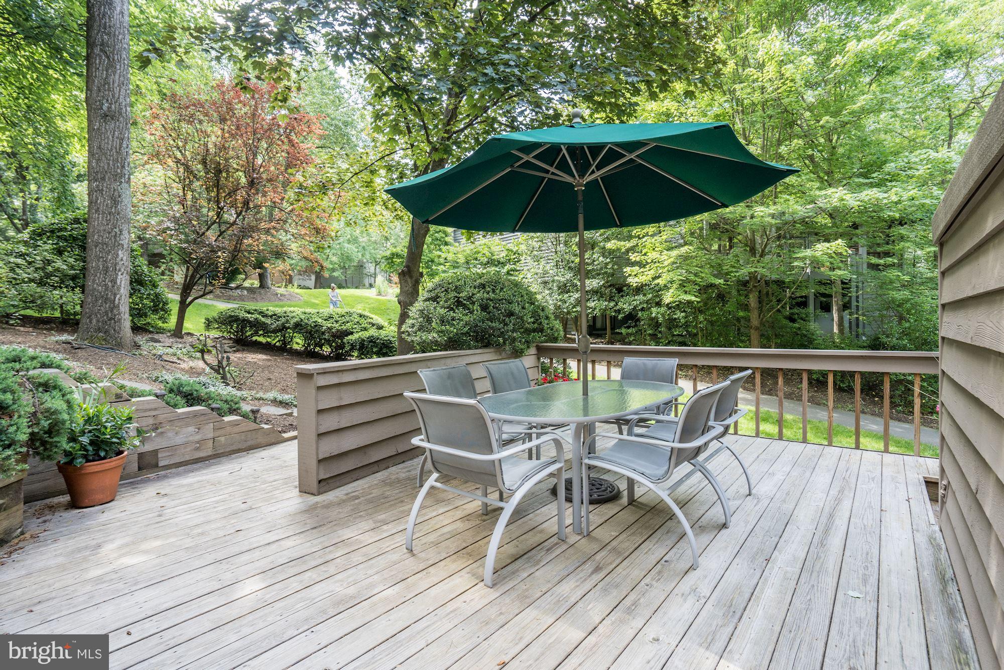 2272 Compass Point Lane Reston, VA 20191 - Photo 3 of 43