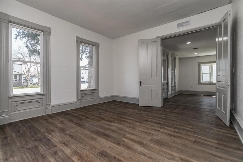 99 5th Avenue Keystone, IA 52249 - Photo 11 of 36 Gallery Image 11