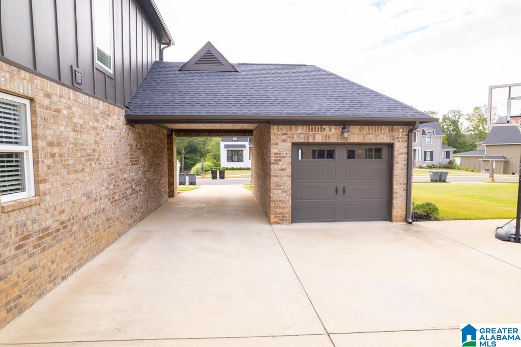 1947 Blackridge Road Birmingham, AL 35244 - Photo 8 of 65
