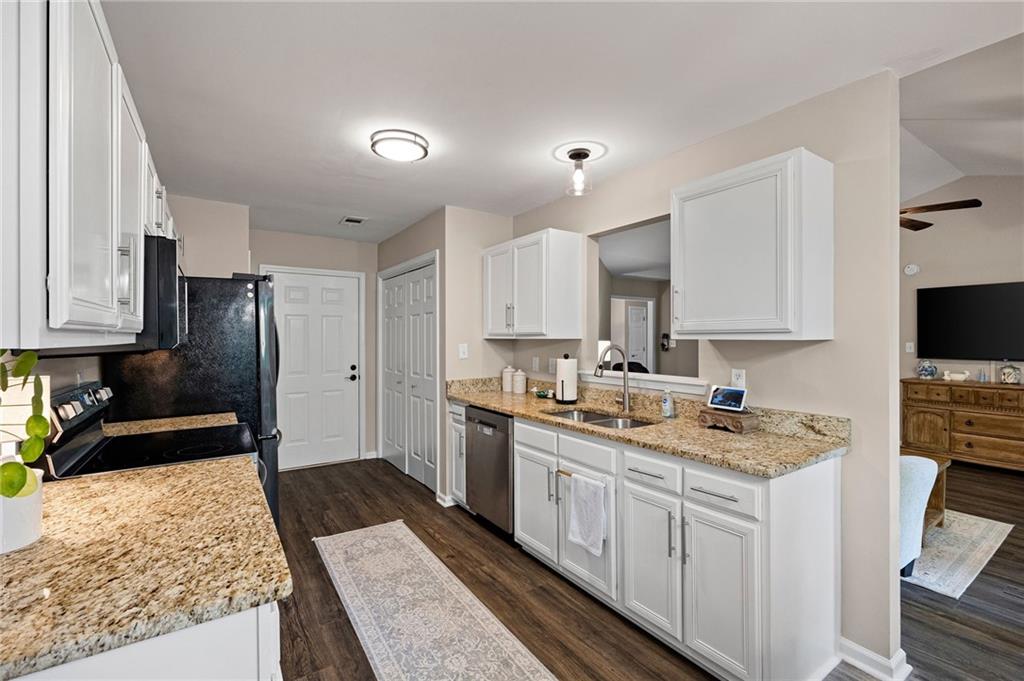 181 Colton Drive Dallas, GA 30132 - Photo 13 of 32
