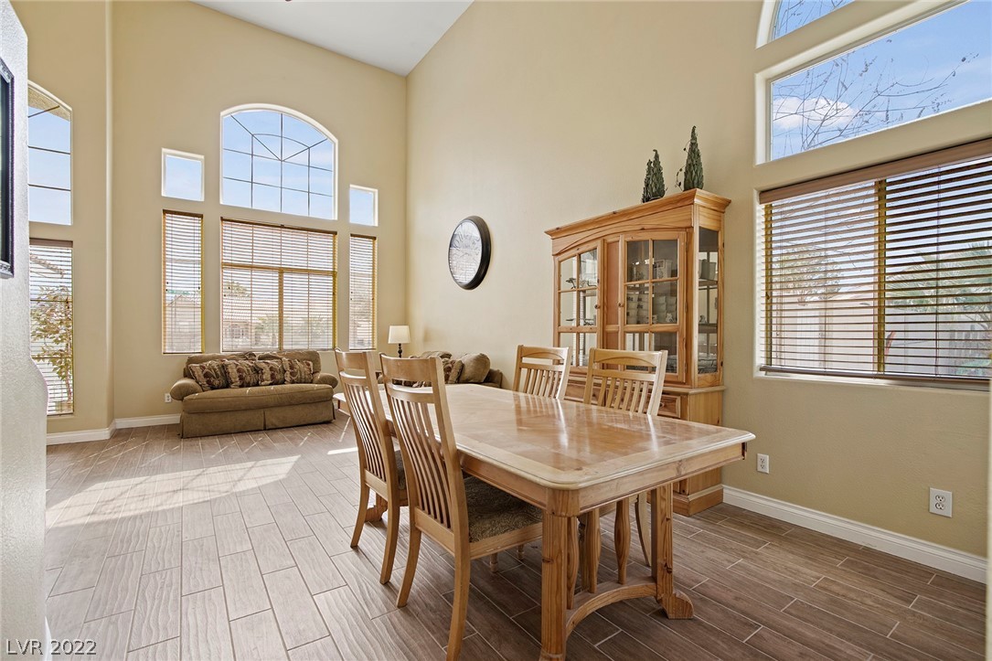 1720 Flat Ridge Road Henderson, NV 89014 - Photo 5 of 33