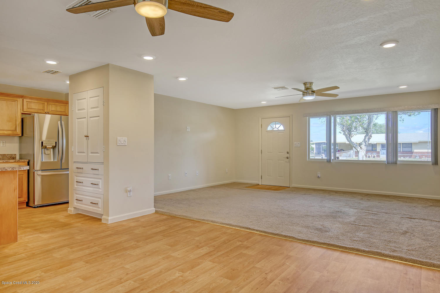 930 Bacon Circle Northeast Palm Bay, FL 32905 - Photo 13 of 33 Combo living room dinning