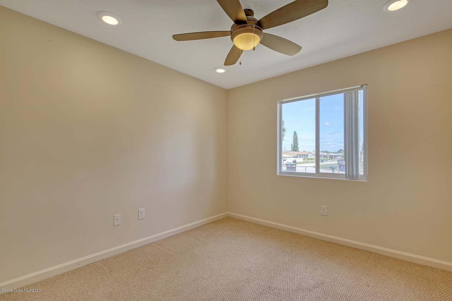 930 Bacon Circle Northeast Palm Bay, FL 32905 - Photo 17 of 33 Bedroom 2