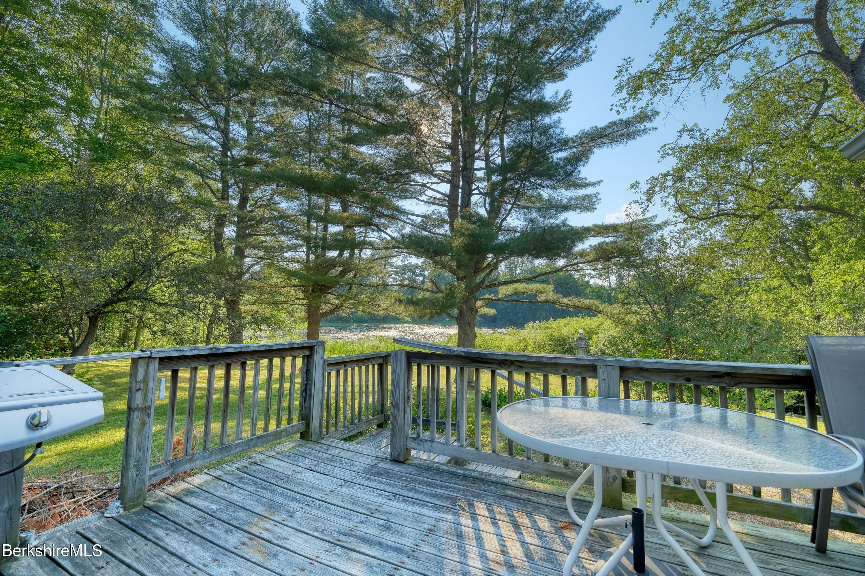 18 Gulf Road Lanesborough, MA 01237 - Photo 22 of 28 DSCF7739
