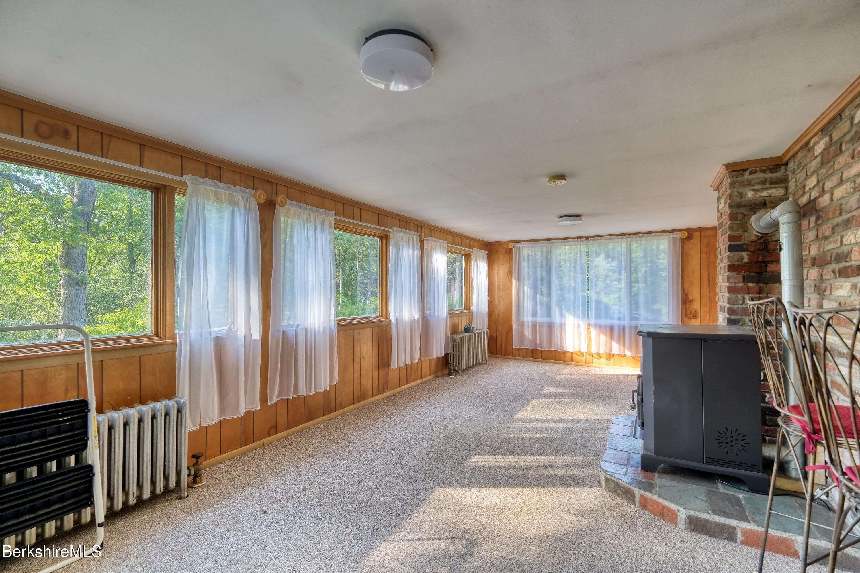 18 Gulf Road Lanesborough, MA 01237 - Photo 5 of 28 DSCF7688