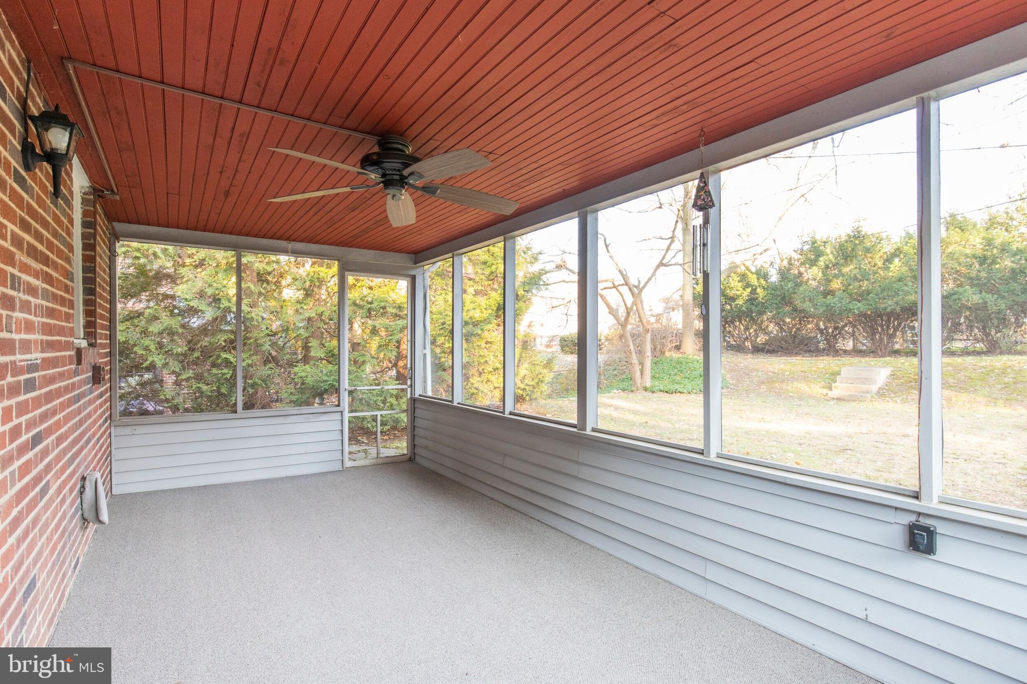 285 Friendship Road Drexel Hill, PA 19026 - Photo 26 of 30