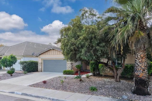 $3,700 | 36071 Horseshoe Court, Wildomar, CA 92595