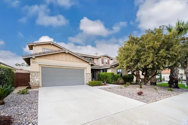 $3,700 | 36071 Horseshoe Court, Wildomar, CA 92595