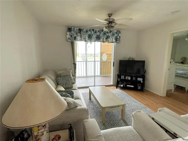 $180,000 | 3310 Loveland Boulevard, Unit 606, Punta Gorda, FL 33980