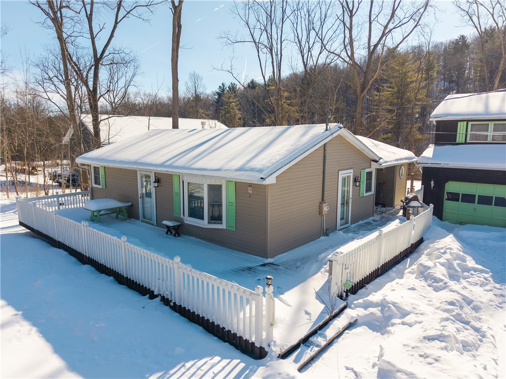 8823 Eelpot Road Naples, NY 14512 - Photo 5 of 48