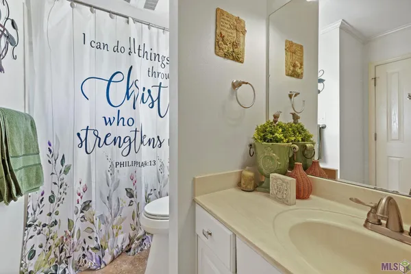 $2,400 | 1509 Weeping Willow Drive, Denham Springs, LA 70726