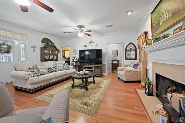 $2,100 | 1509 Weeping Willow Drive, Denham Springs, LA 70726