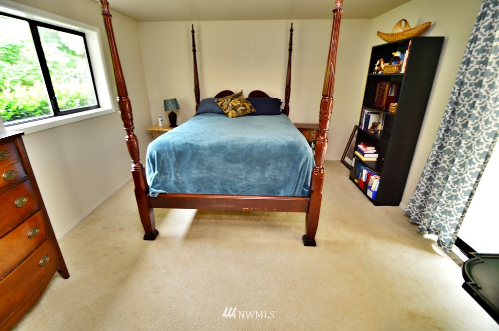 25665 Lake Fenwick Road Kent, WA 98032 - Photo 13 of 23 Gallery Image 13