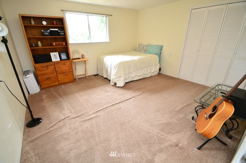 25665 Lake Fenwick Road Kent, WA 98032 - Photo 9 of 23 Gallery Image 9