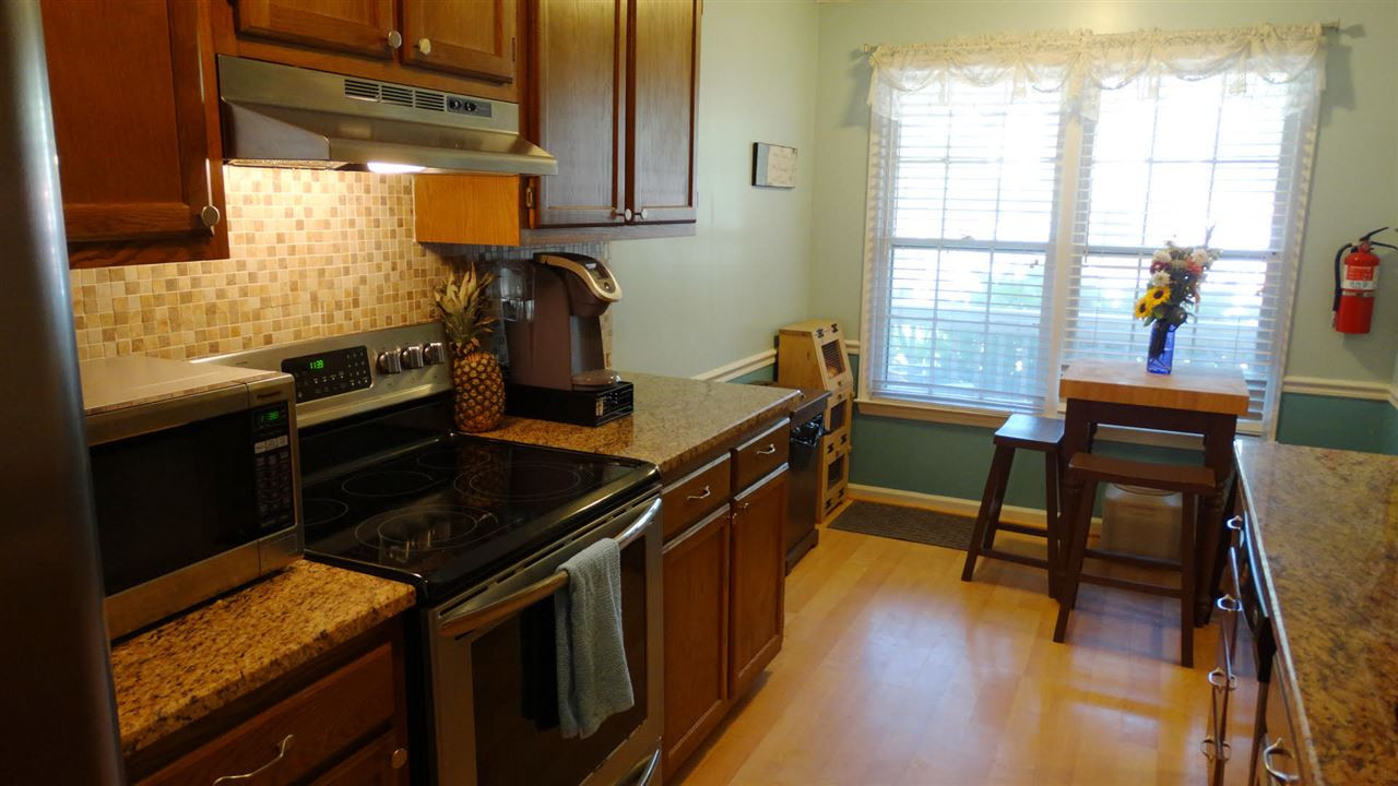 110 Shady Spring Place Durham, NC 27713 - Photo 9 of 22 Kitchen