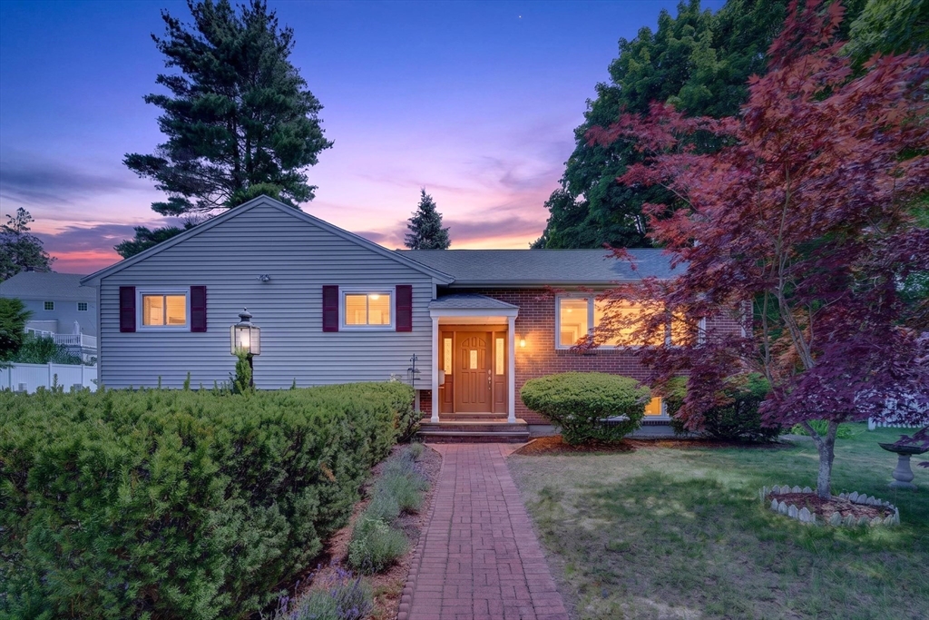 32 Bobolink Road Wellesley, MA 02481 - Photo 42 of 42