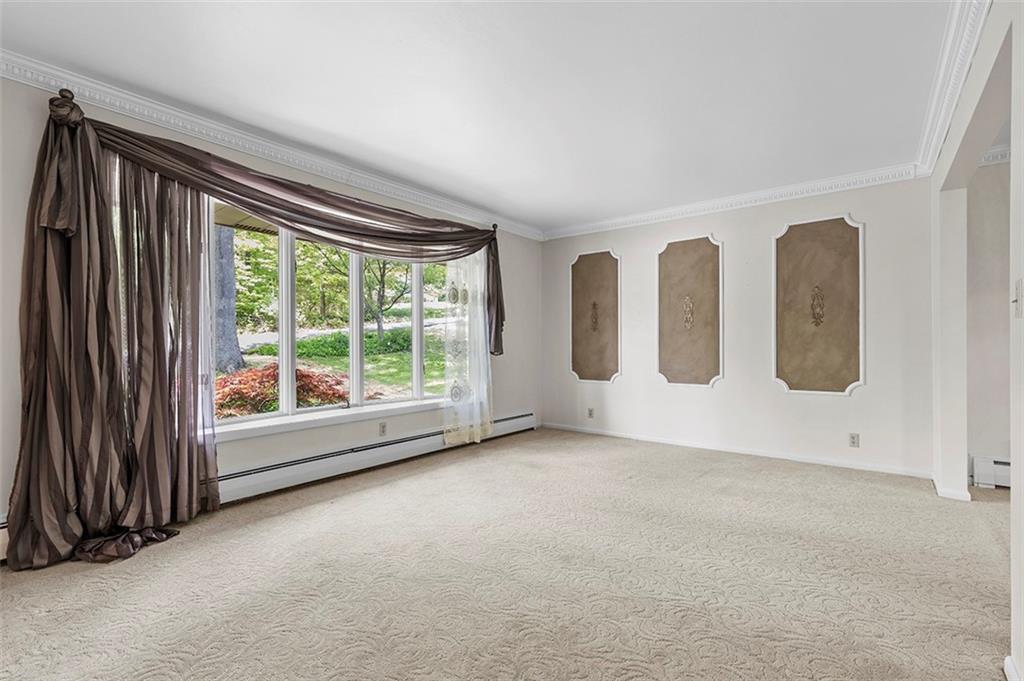136 Whippoorwill Road Burgettstown, PA 15021 - Photo 5 of 35 Gallery Image 5