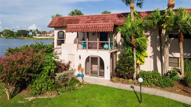 $2,000 | 1007 South Bayshore Boulevard, Unit 107, Safety Harbor, FL 34695