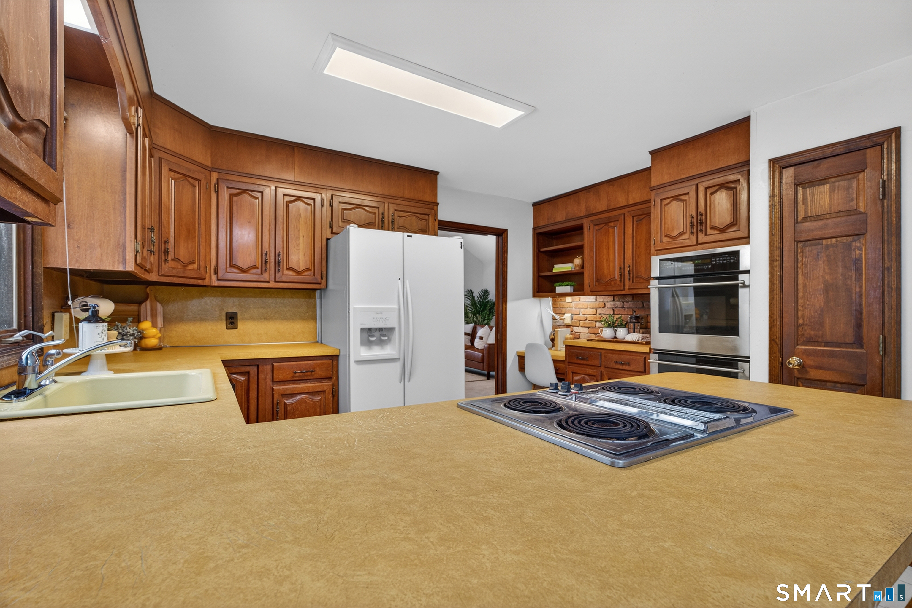 1 Dunsinane Road Brookfield, CT 06804 - Photo 8 of 39