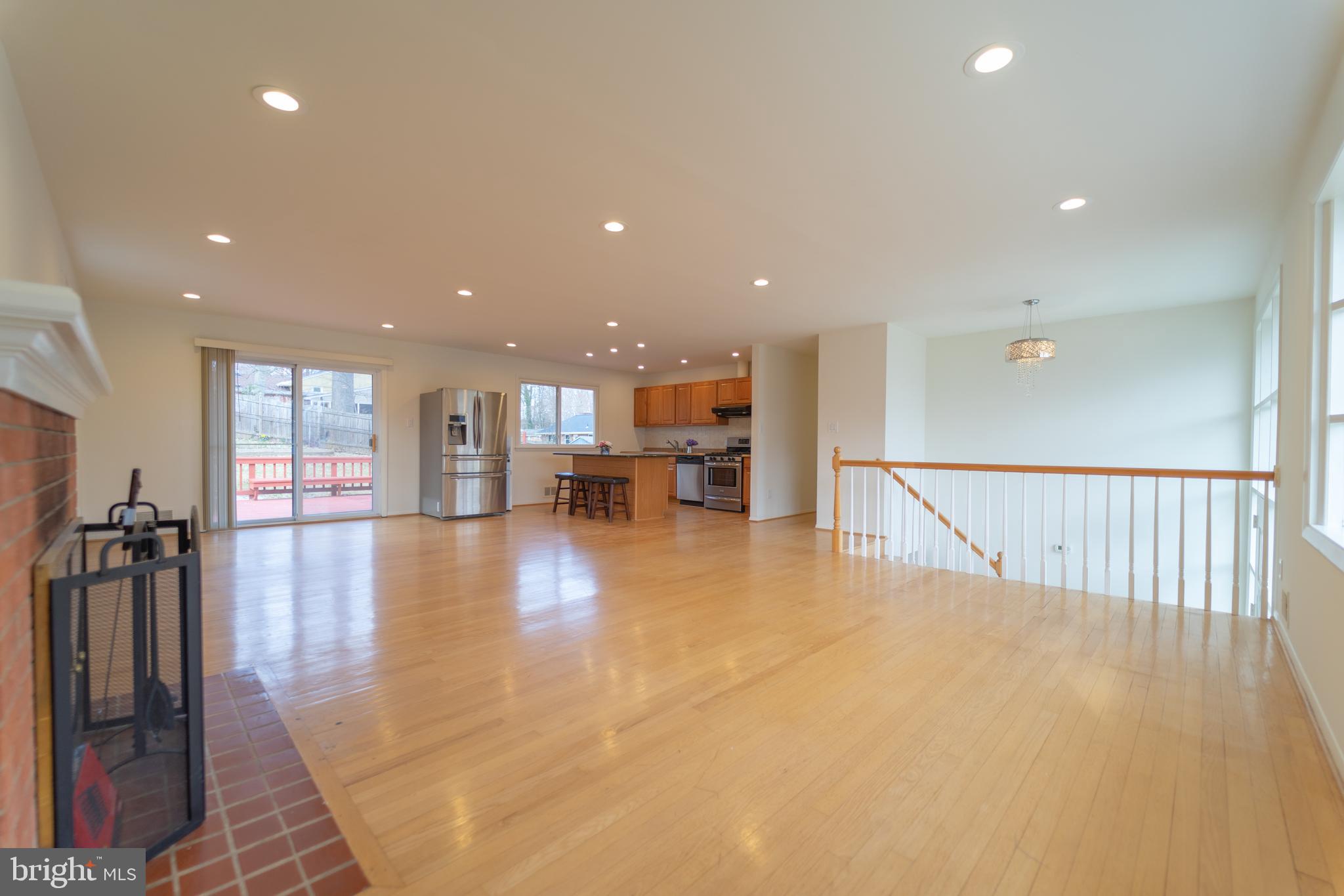 7902 Slidell Lane Springfield, VA 22151 - Photo 5 of 17 Gallery Image 5