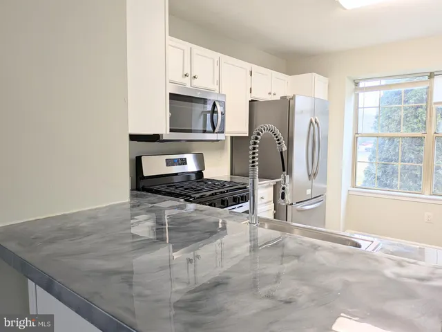 $2,700 | 7580 Thurston Lane, Manassas, VA 20111