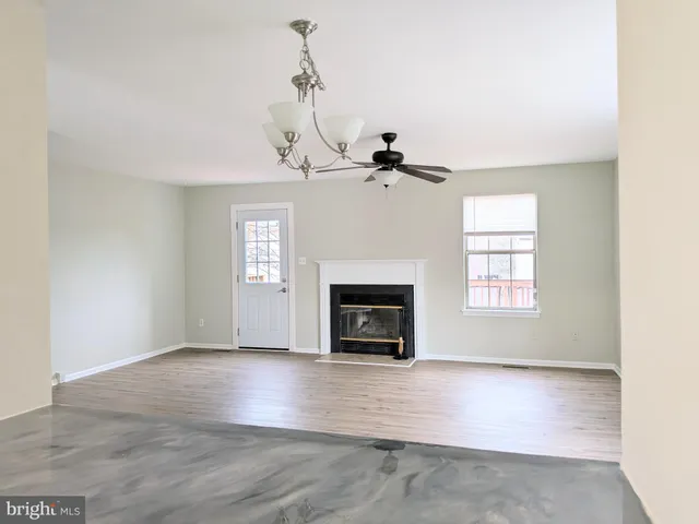 $2,700 | 7580 Thurston Lane, Manassas, VA 20111