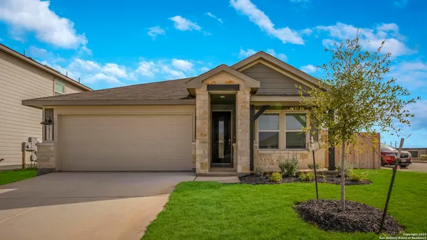 $2,300 | 29312 Frontier Way, San Antonio, TX 78260