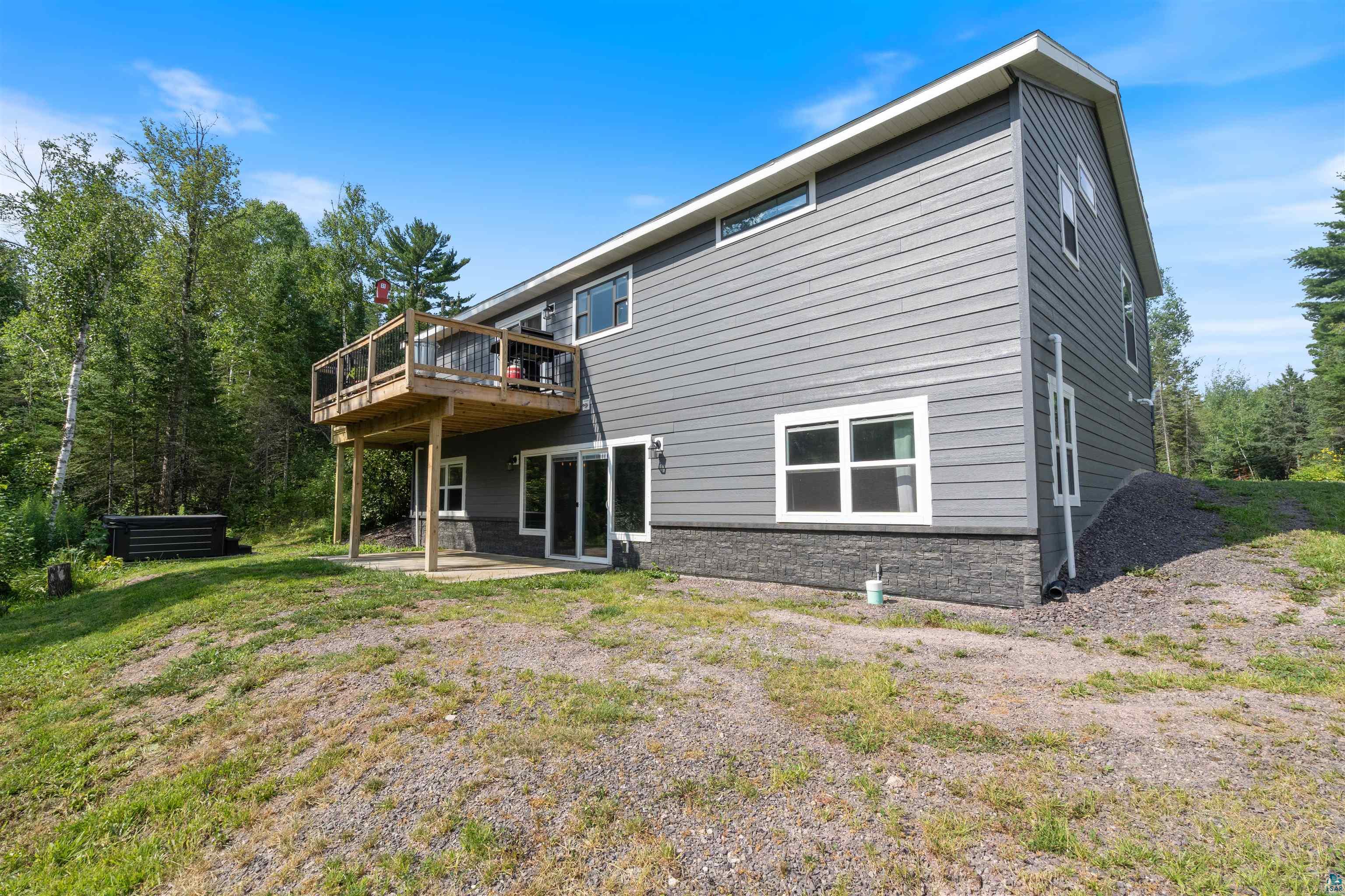 4215 East Neuman Road Superior, WI 54880 - Photo 2 of 42 Gallery Image 2