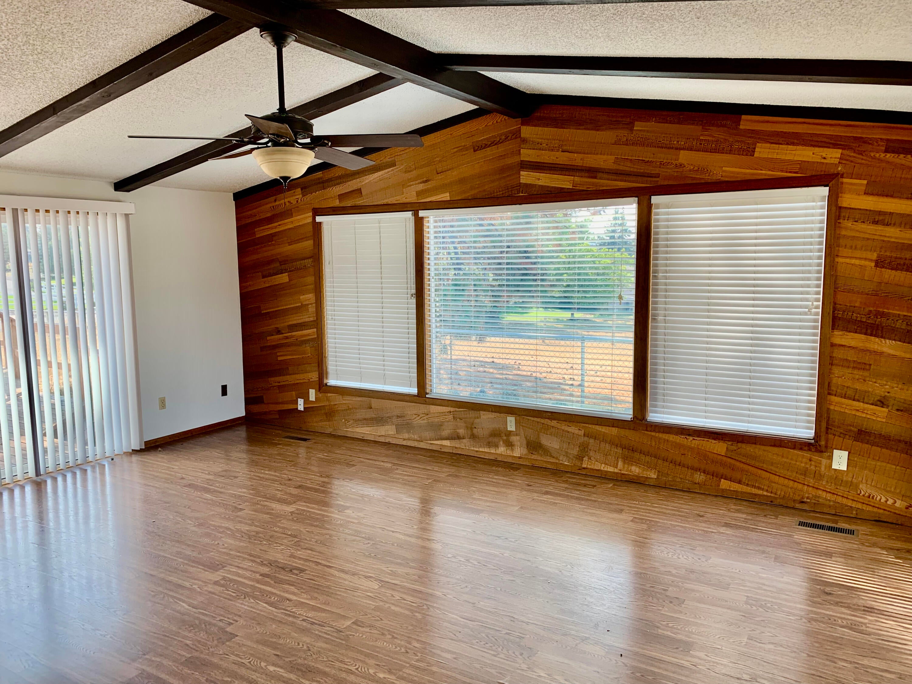 21662 Old Red Road Bend, OR 97702 - Photo 12 of 49 Newer Hard Surface Flooring Throughout the Home