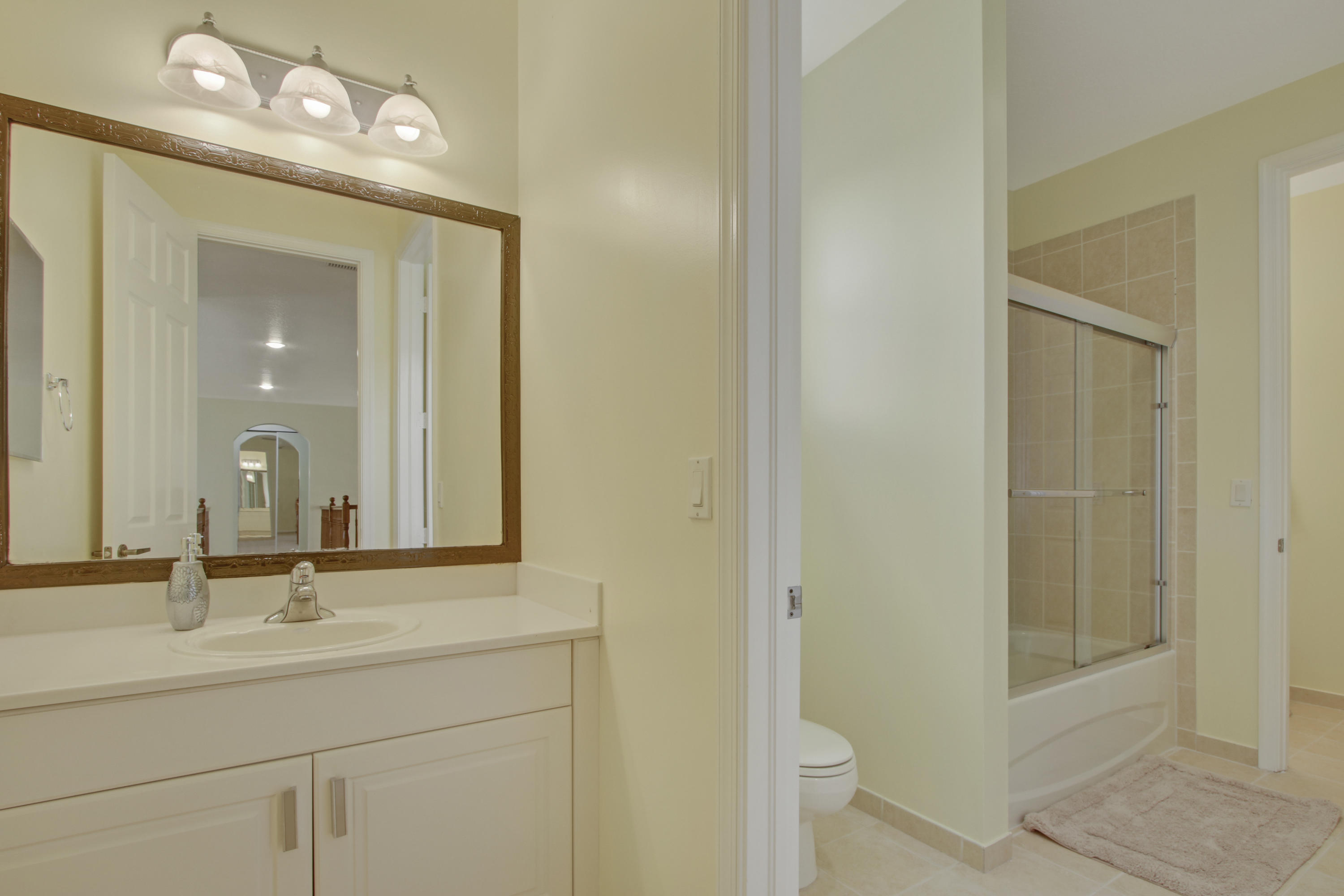 1906 Southwest Exeter Court Port St. Lucie, FL 34953 - Photo 18 of 21 House1-19