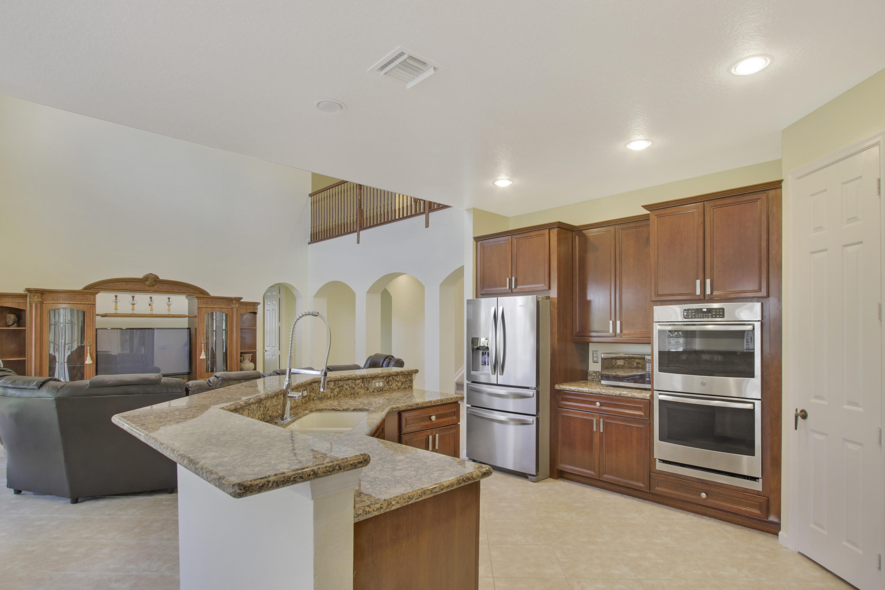 1906 Southwest Exeter Court Port St. Lucie, FL 34953 - Photo 8 of 21 House1-7
