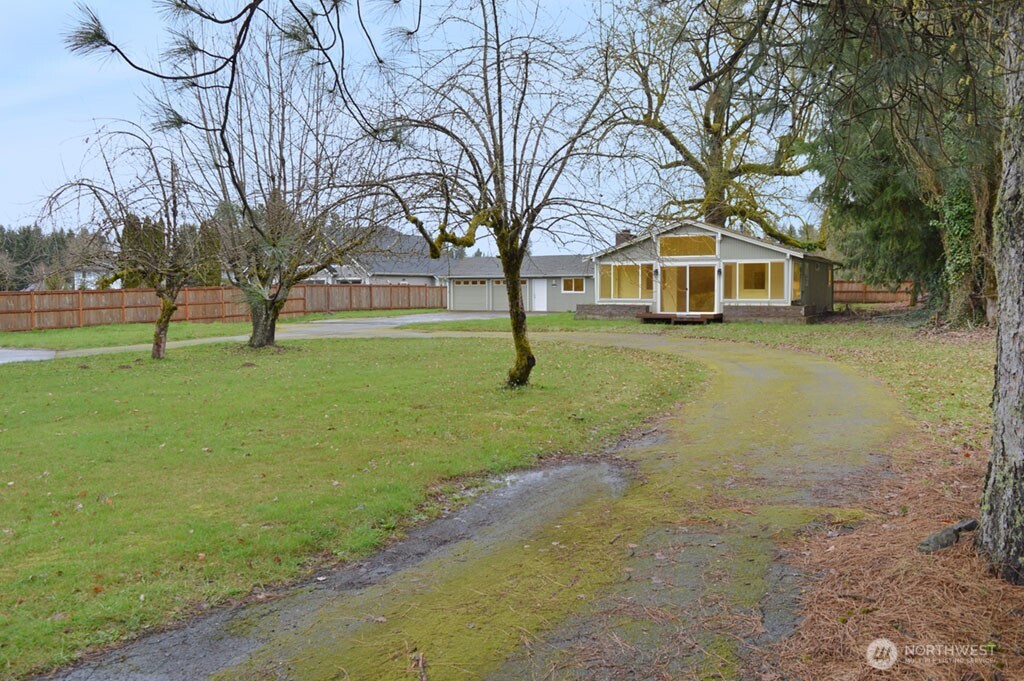 4632 Wiggins Road Southeast Olympia, WA 98501 - Photo 2 of 37 Gallery Image 2