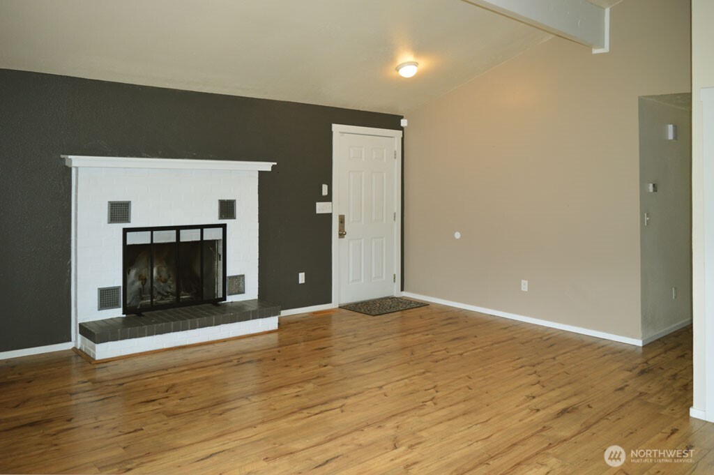 4632 Wiggins Road Southeast Olympia, WA 98501 - Photo 9 of 37 Gallery Image 9