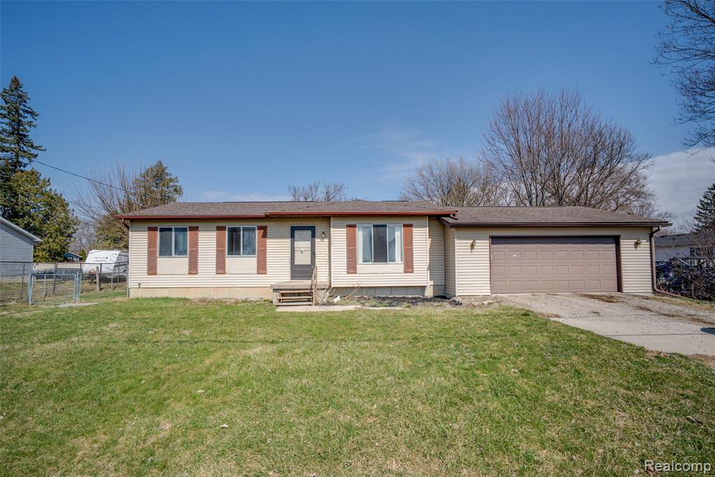 1243 Howard Street Mount Morris, MI 48458 - Photo 1 of 31