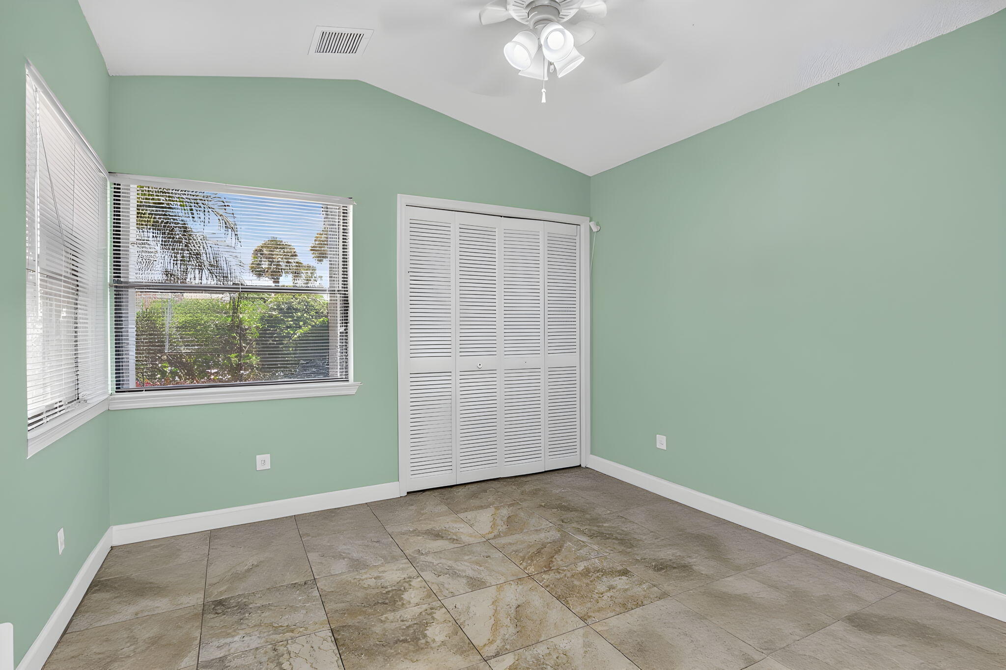 7690 Solimar Circle Boca Raton, FL 33433 - Photo 21 of 31 21-web-or-mls-7690 (9)