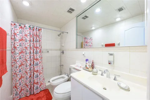 $800,000 | 30 Southwest 57th Court, Miami, FL 33144