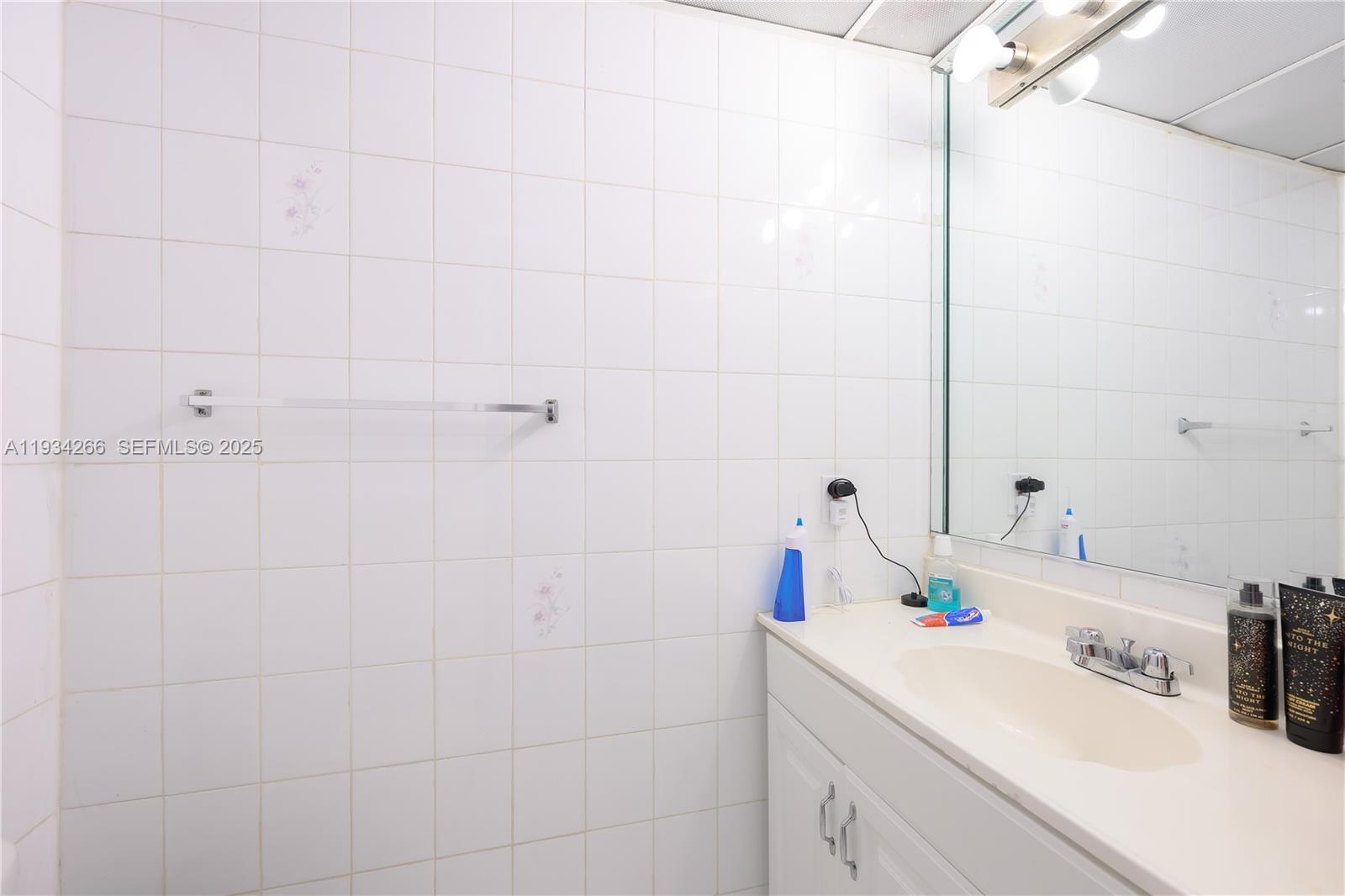 30 Southwest 57th Court Miami, FL 33144 - Photo 35 of 45