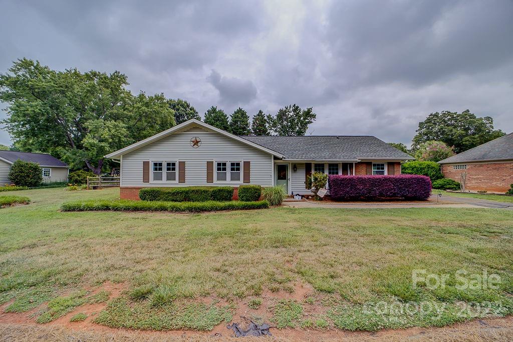 1509 Reid Harkey Road Matthews, NC 28105 - Photo 1 of 42 Gallery Image 1
