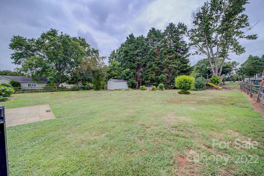 1509 Reid Harkey Road Matthews, NC 28105 - Photo 28 of 42 Gallery Image 28