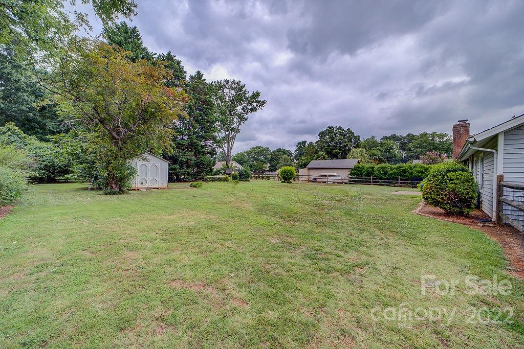 1509 Reid Harkey Road Matthews, NC 28105 - Photo 35 of 42 Gallery Image 35