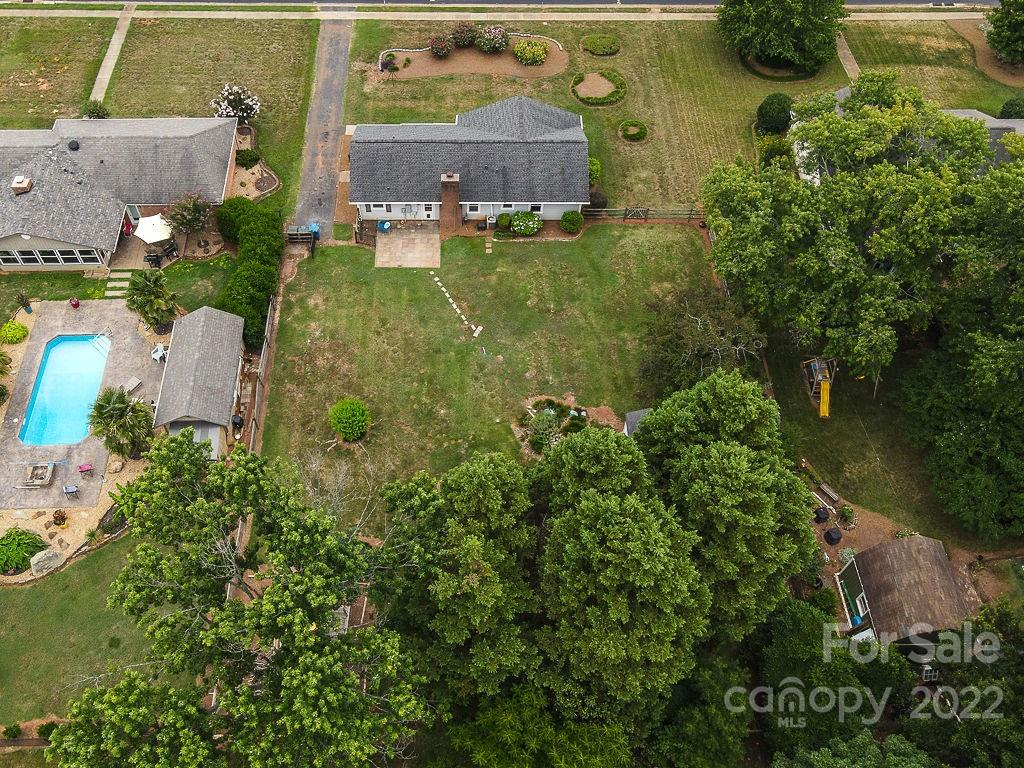 1509 Reid Harkey Road Matthews, NC 28105 - Photo 38 of 42 Gallery Image 38