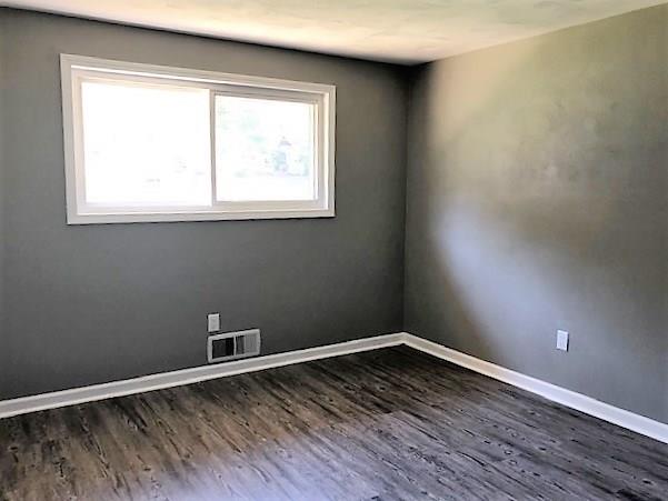 4204 Stratford Drive Irwin, PA 15642 - Photo 8 of 12