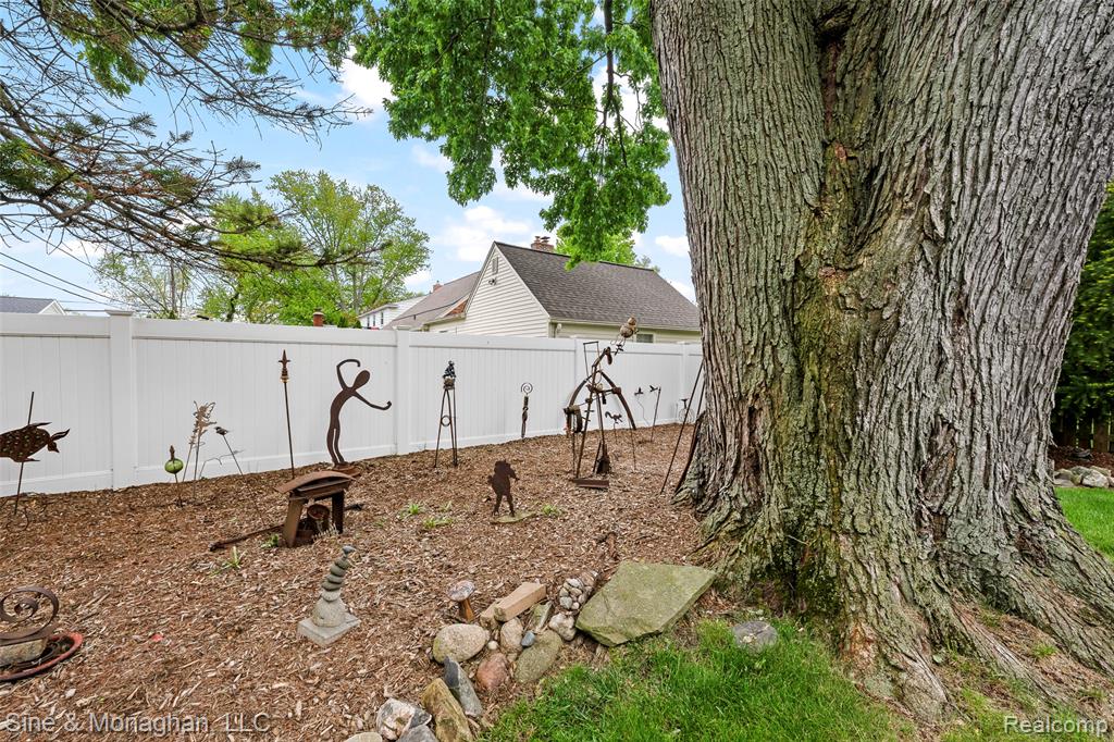 4128 Amherst Road Royal Oak, MI 48073 - Photo 40 of 44 Gallery Image 40