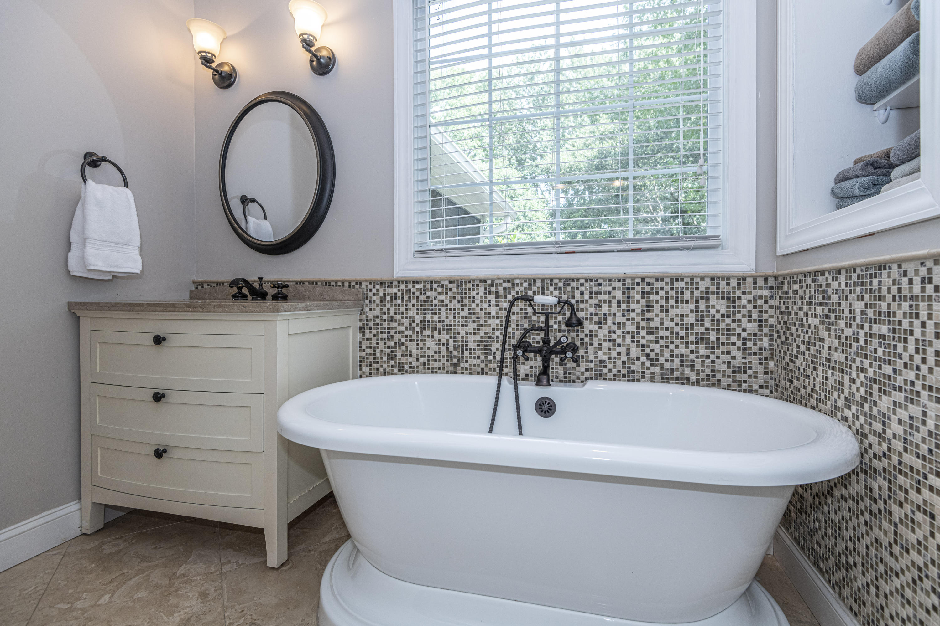 3183 Linksland Road Mount Pleasant, SC 29466 - Photo 25 of 52 DSC_5923