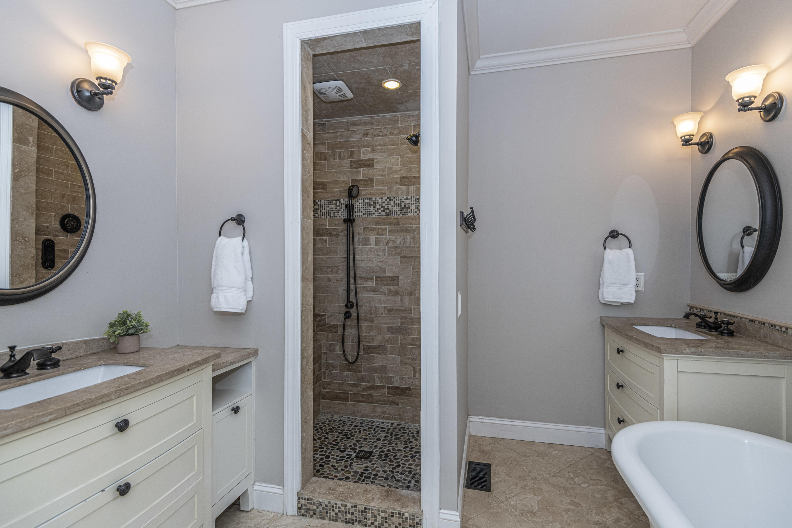 3183 Linksland Road Mount Pleasant, SC 29466 - Photo 27 of 52 DSC_5927