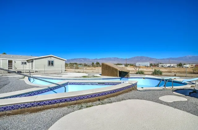 $364,900 | 2101 McMurray Drive, Pahrump, NV 89060