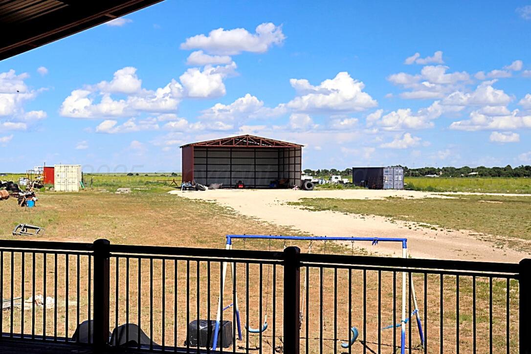 735 Wagon Mound Highway Other - Not In List, NM 87743 - Photo 29 of 39 a view of ocean from a balcony