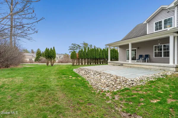 $585,000 | 2 Vista Court, Clifton Park, NY 12065