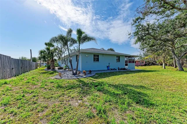 $925,000 | 401 Shore Road, Nokomis, FL 34275